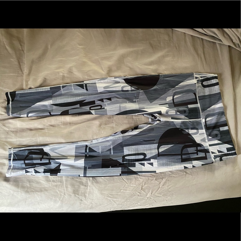 Fabletics Demi Lovato collection Grey legging